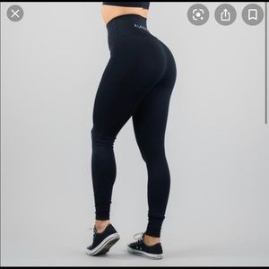 Alphalete revival leggings